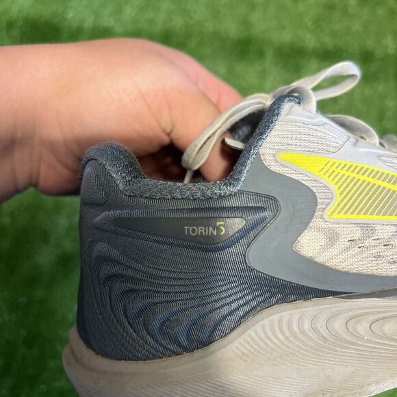 Altra Men's Torin 5 Gray Lime Running Shoes Sneakers Mens Size 8.5 Pre Owned - Picture 2 of 8